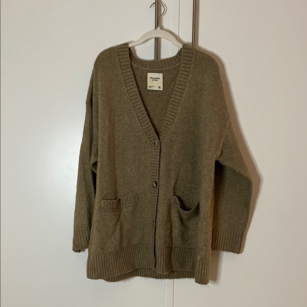 Abercrombie & Fitch Tan Cardigan Sweater